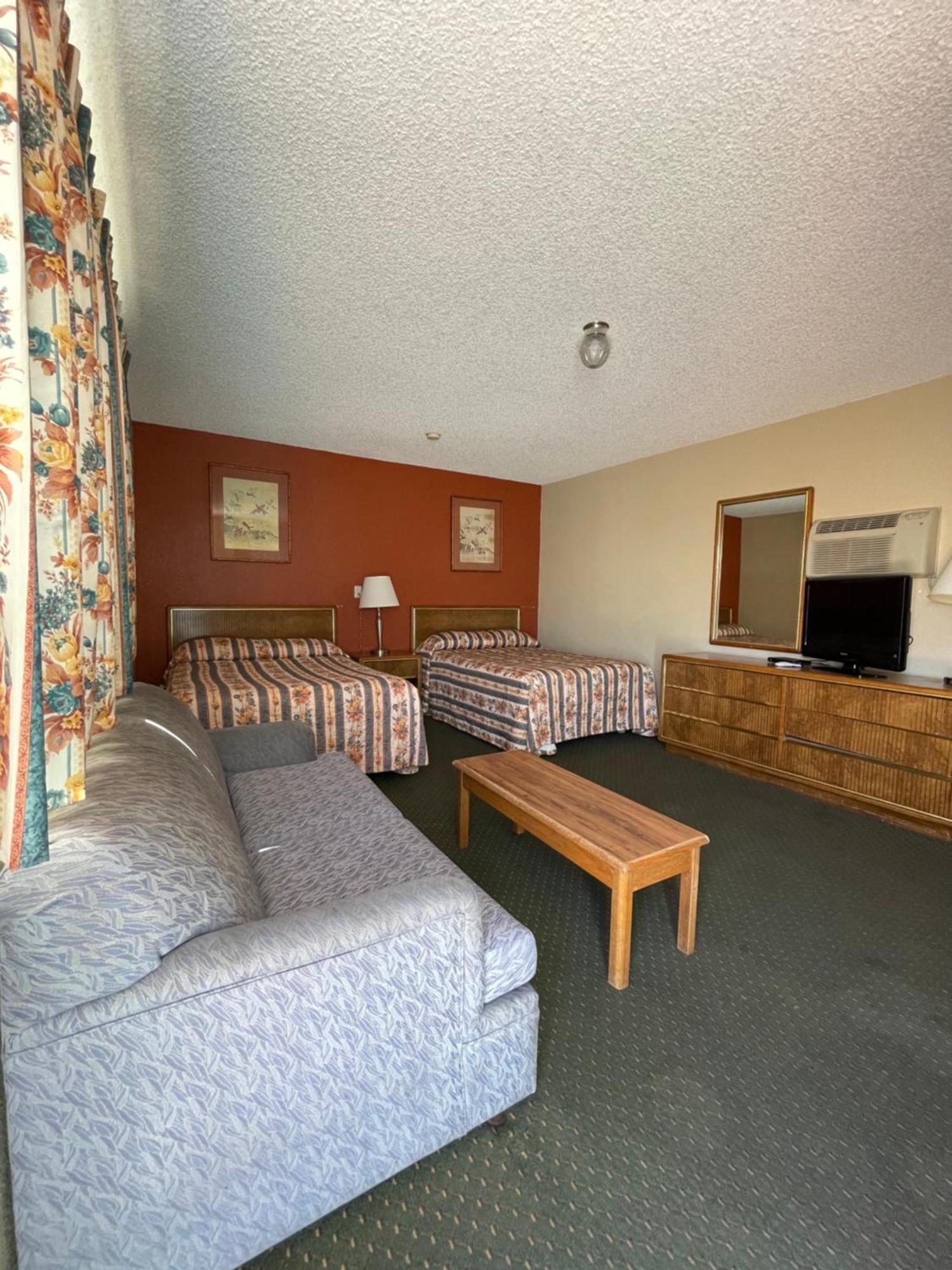 Howard Johnson By Wyndham Ridgecrest, Ca Dış mekan fotoğraf