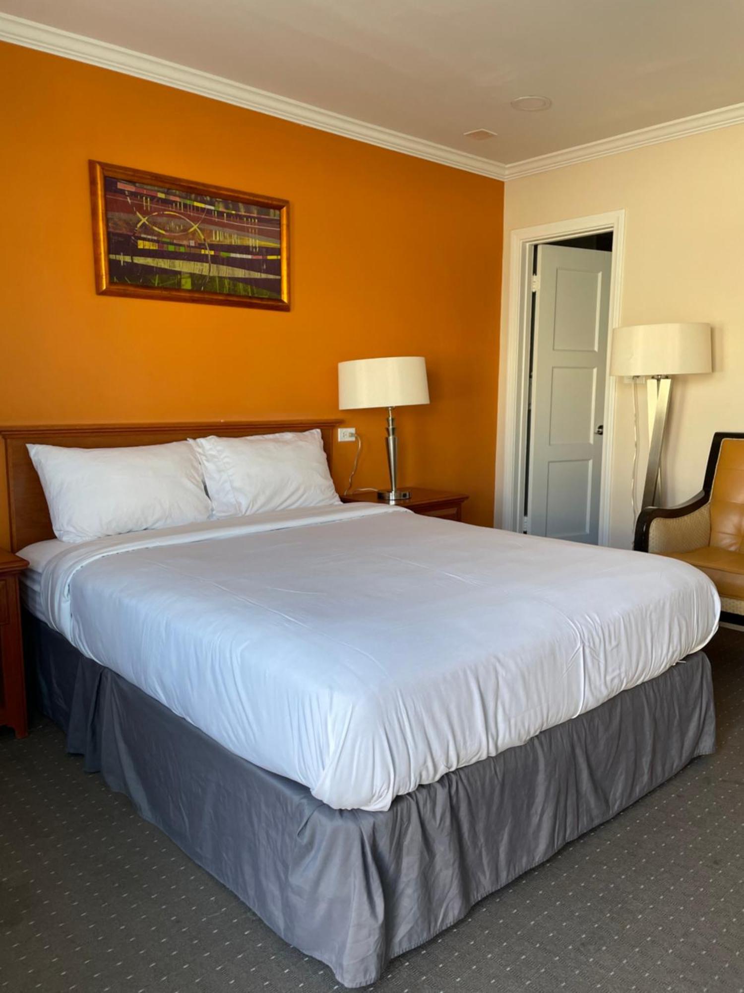 Howard Johnson By Wyndham Ridgecrest, Ca Dış mekan fotoğraf